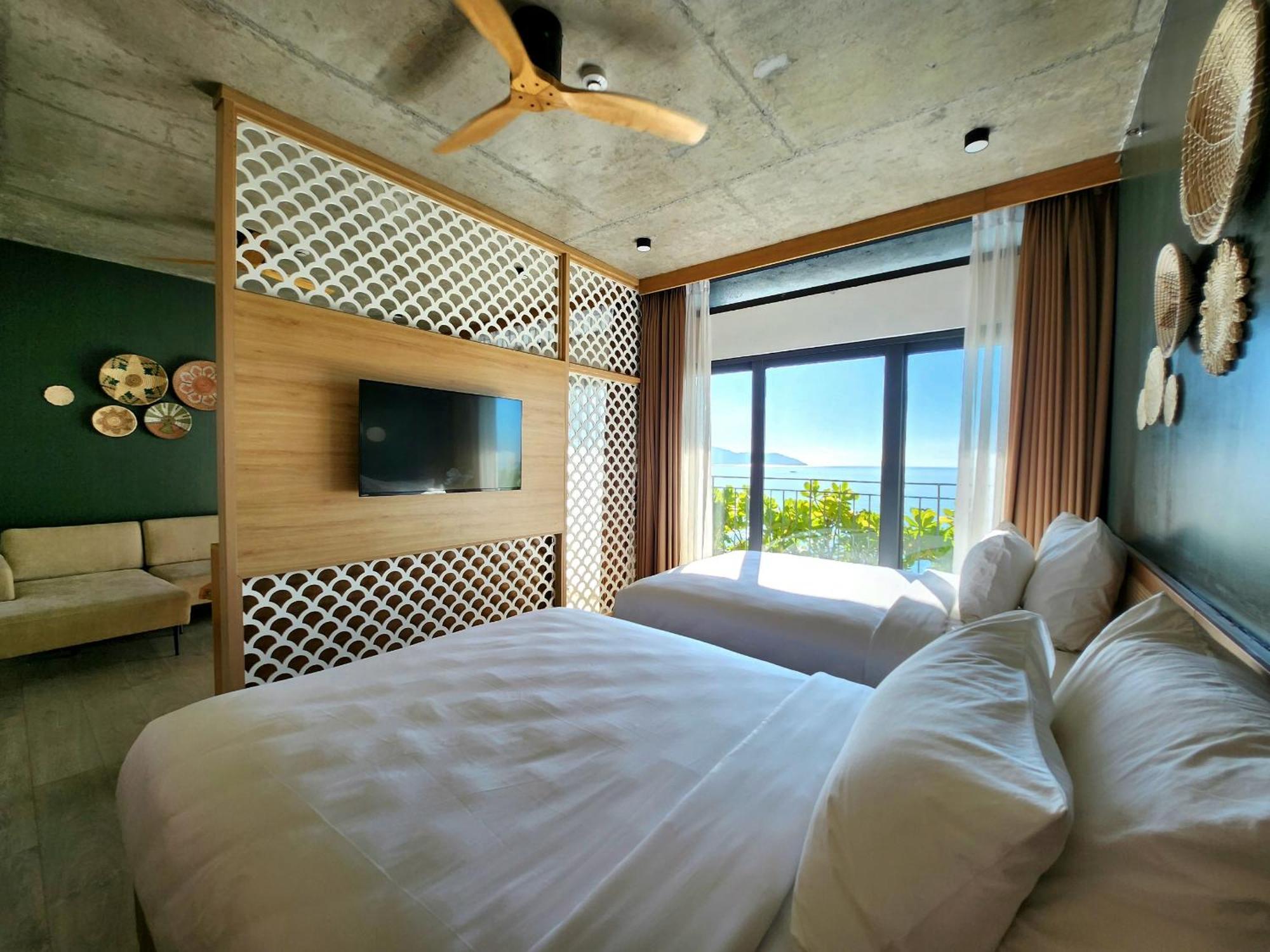 Leaf Beachfront Hotel 다낭 외부 사진
