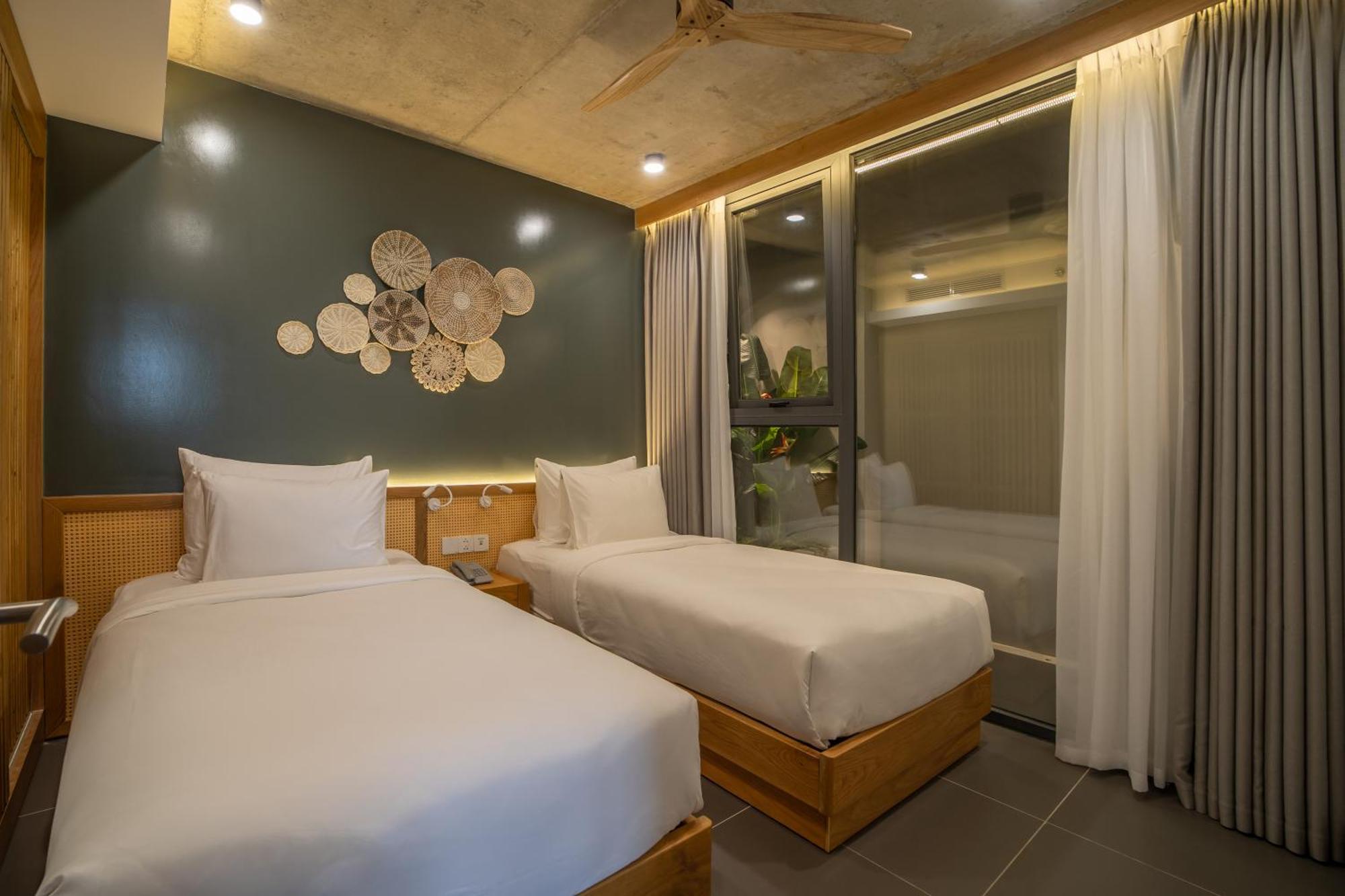 Leaf Beachfront Hotel 다낭 외부 사진