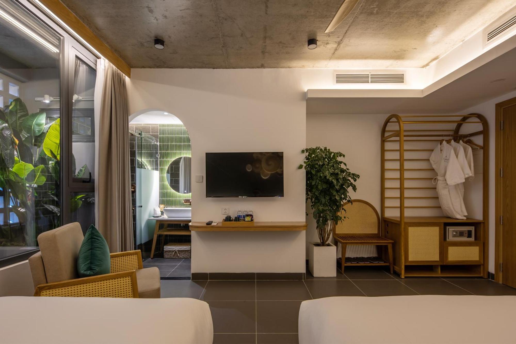 Leaf Beachfront Hotel 다낭 외부 사진